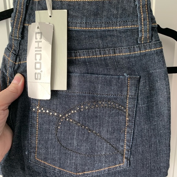 NWT Chico’s Platinum Jeans Sz 4 small - Picture 4 of 6